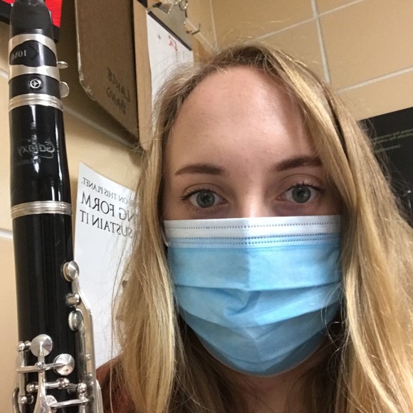 Meet your Posher, Emily - Picture 1 of 1